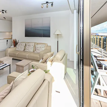 Cozy In With Harbor View Apartment